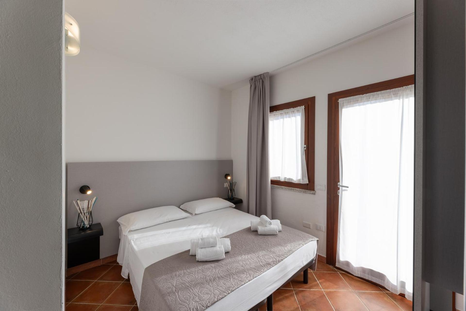 Residence Rocce Rosse Isola Rossa Zewnętrze zdjęcie