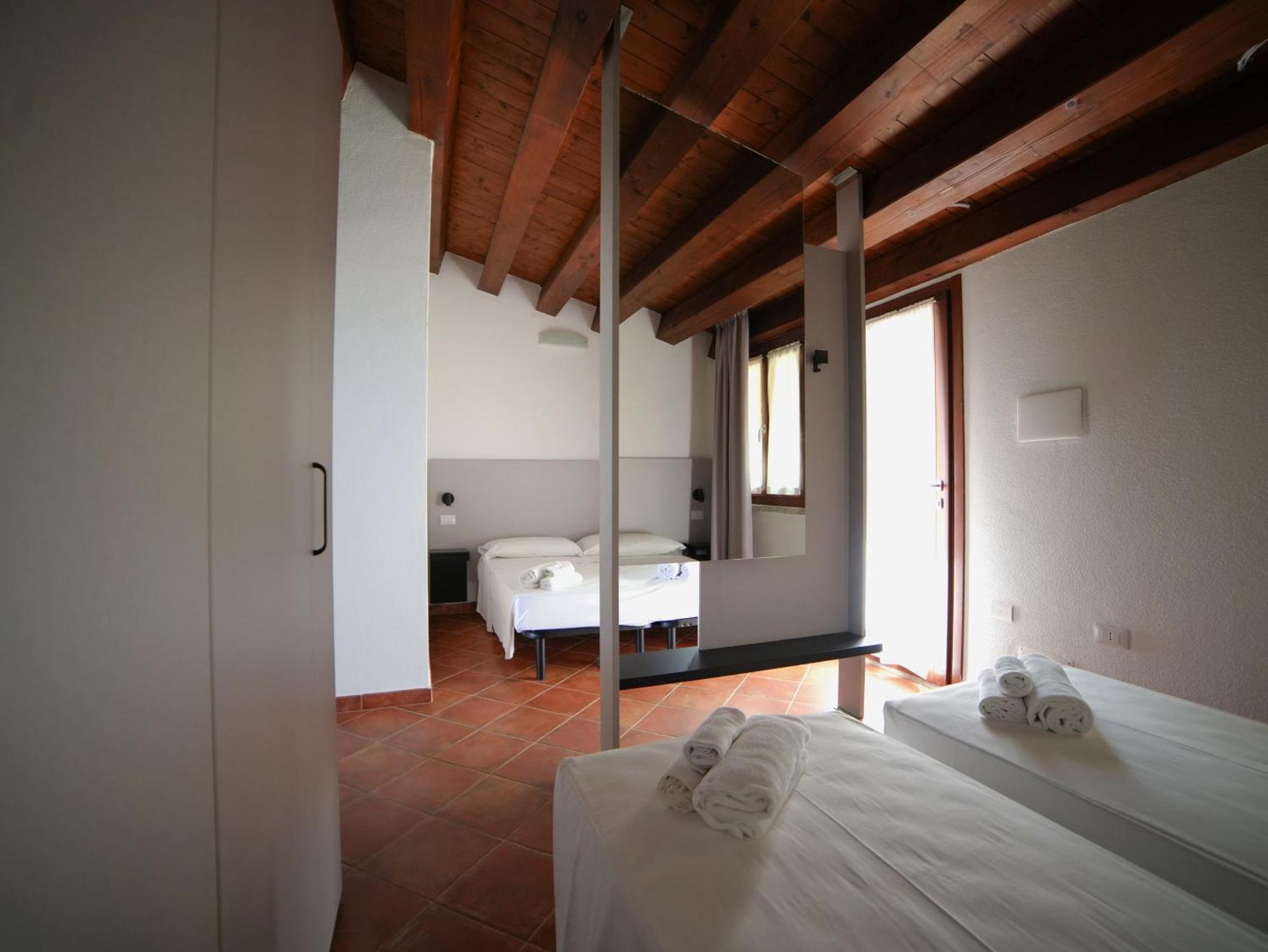 Residence Rocce Rosse Isola Rossa Zewnętrze zdjęcie
